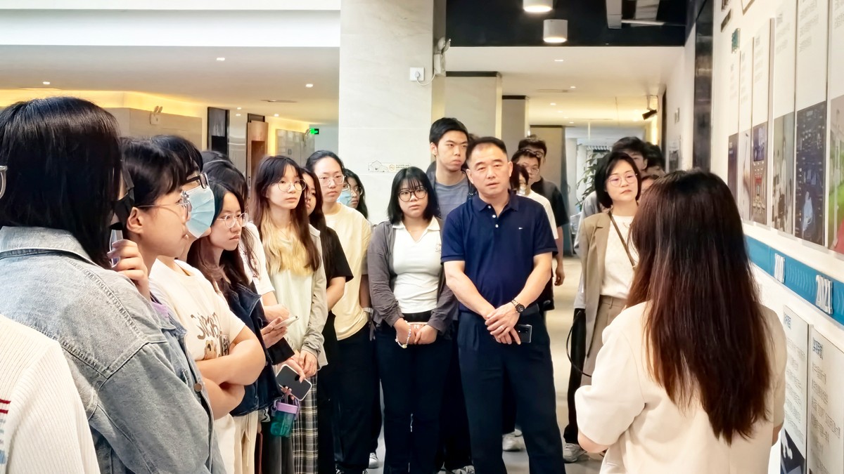 以行促學(xué)，華南農(nóng)業(yè)大學(xué)公共管理學(xué)院師生到訪云蝶科技參觀交流