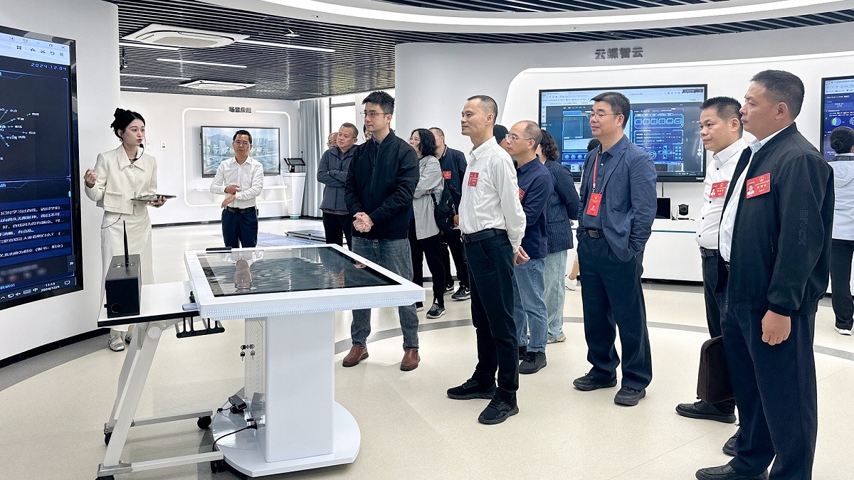 聚焦數(shù)字經(jīng)濟(jì)，市人大代表海珠聯(lián)組到訪云蝶科技